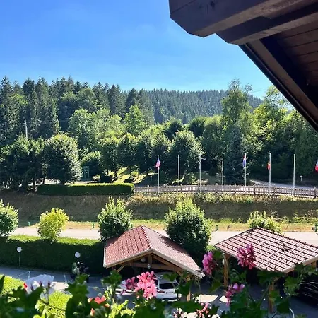 Hotel-restaurant Les Bas-rupts, Singuliers Gerardmer