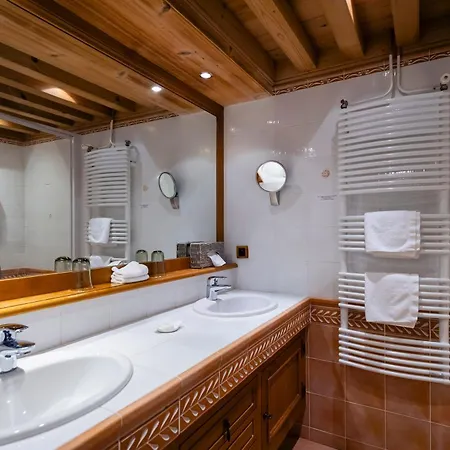Les Bas-rupts Hotel
