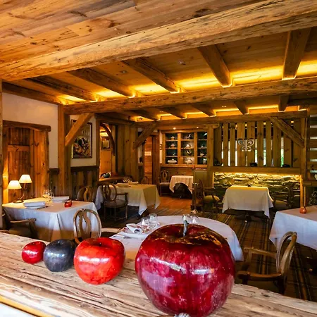 Hotel-restaurant Les Bas-rupts, Singuliers فندق جوراردُميه