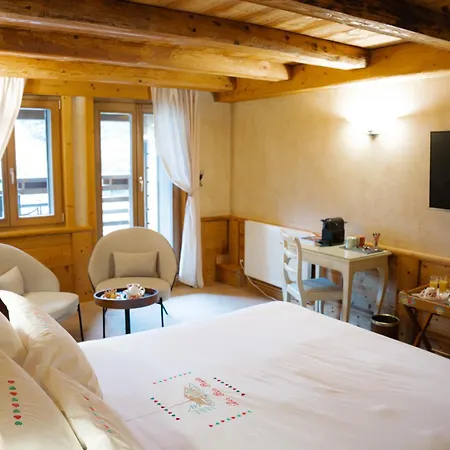 Les Bas-rupts Hotel 4*