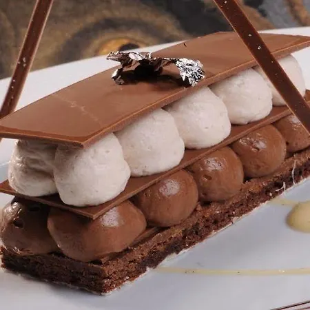 Hotel-restaurant Les Bas-rupts, Singuliers ג'רארדמר