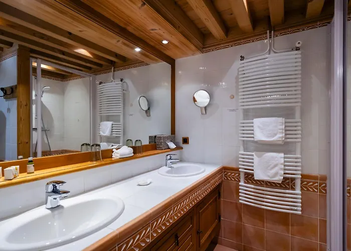 Relais Et Châteaux - Les Bas-rupts Hotel