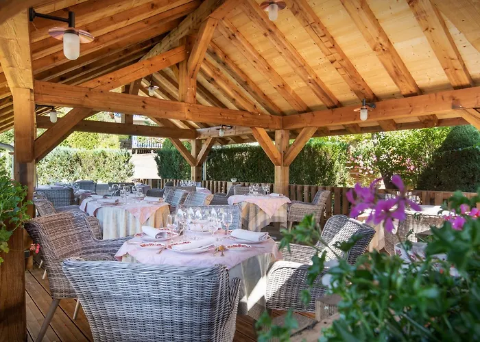 Relais Et Châteaux - Les Bas-rupts 4*